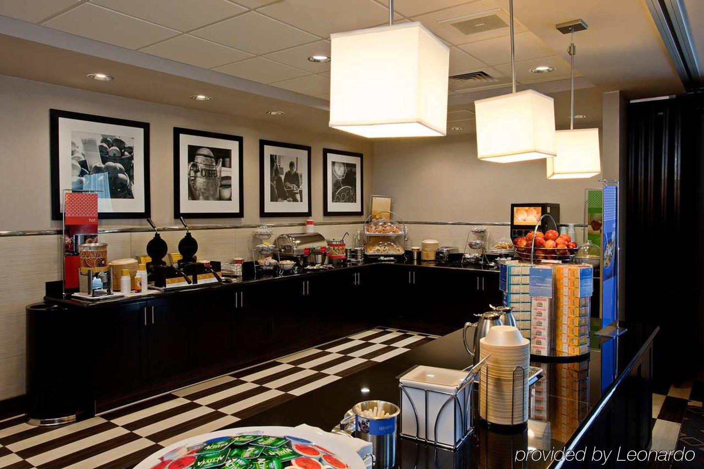 Hampton Inn & Suites San Diego-Poway Restaurant foto